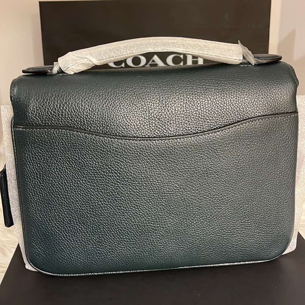 SOLD🇨🇦!! Coach Cassie in Pine Green - Picture 9 of 13